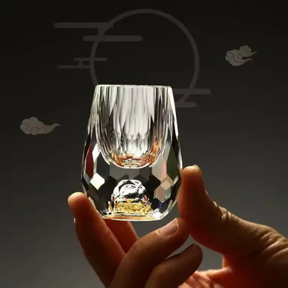 Kin Glas mit Goldakzent · 1+1 gratis